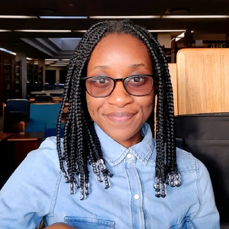 Maxine Mutasa Headshot